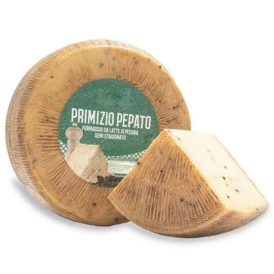 Сыр Пекорино с черным перцем PRIMIZIO PEPATO Биопек